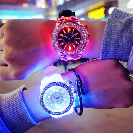 UTHAI L34 New Women'S Watch Glow Rhinestone LED Harajuku Korean Fashion Trend Male and Female Student Couple Quartz Wristwatches